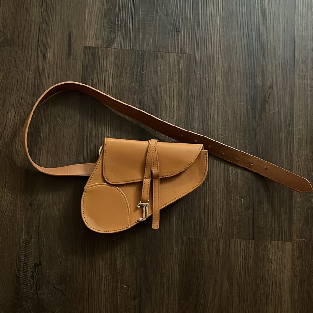 Juicy Couture Small Saddle Belt Bag